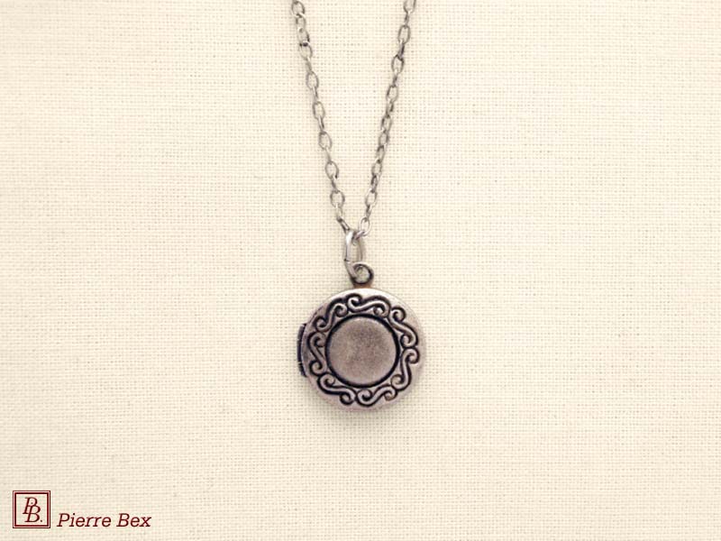 Pierre-Bex Art-Nouveau mini locket 41173-01